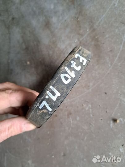 Проставка пружин Mercedes W210