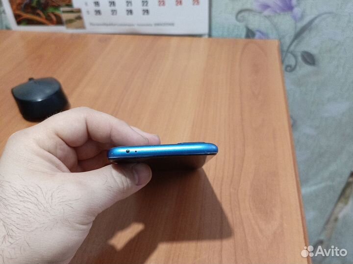 HONOR 10, 4/128 ГБ