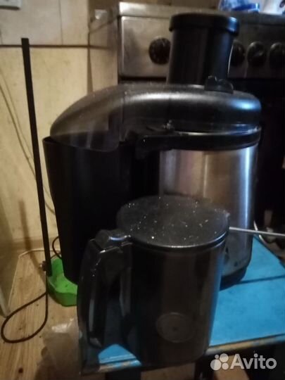 Хлебопечка, соковыжималка