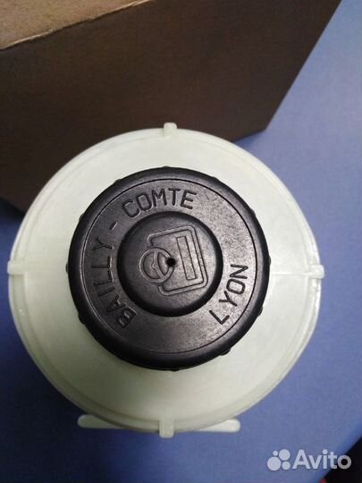 Бачок гур Логан (1шт)