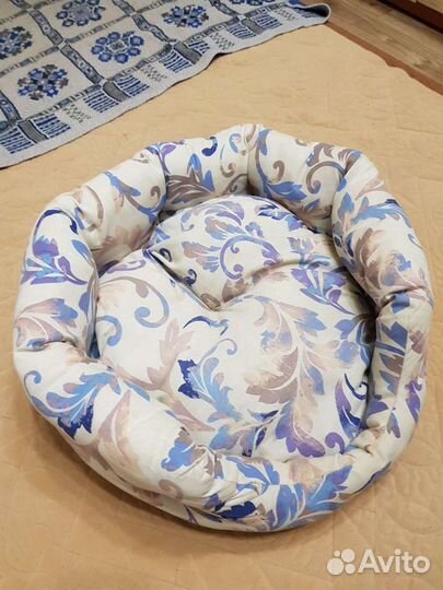 Лежанка для собак и кошек