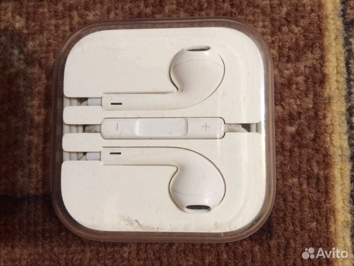 Apple EarPods