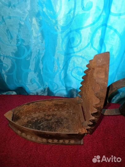 Утюг угольный,раритетный