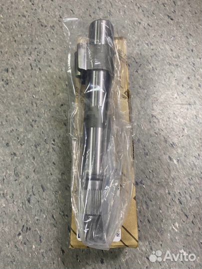 Вал рулевого редуктора Toyota Land Cruiser 80 100