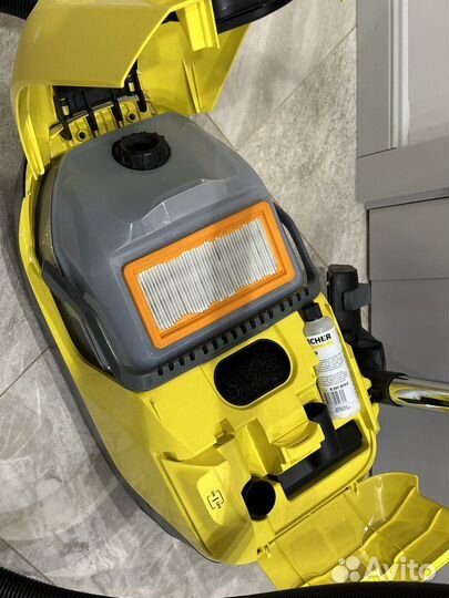Пылесос Karcher DS 6 с аквафильтром