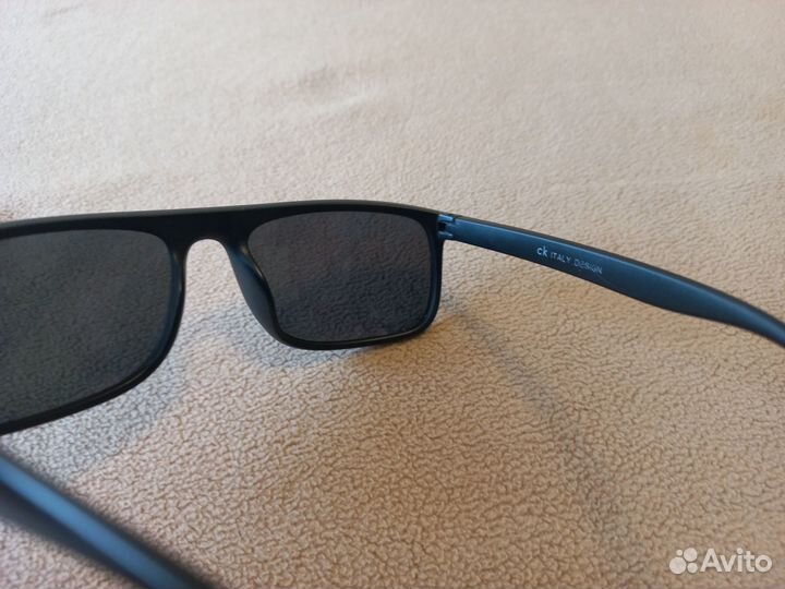 Солнцезащитные очки мужские