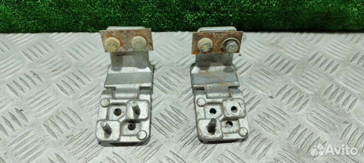 Петля крышки багажника Ford Transit 2 restailing 1