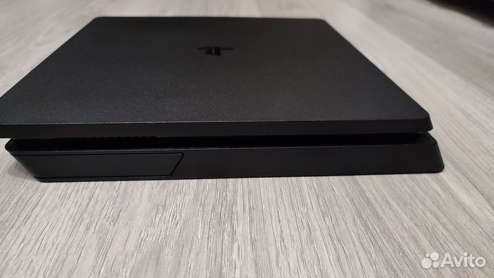 Ps4 slim 1tb