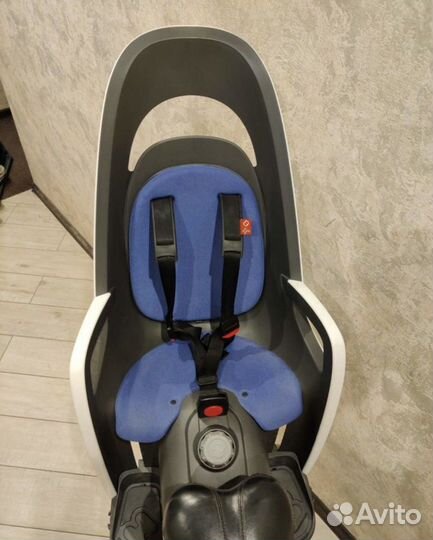 Детское велокресло Hamax Caress