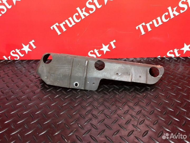 Экран тепловой Mercedes-Benz Axor, камаз 5490