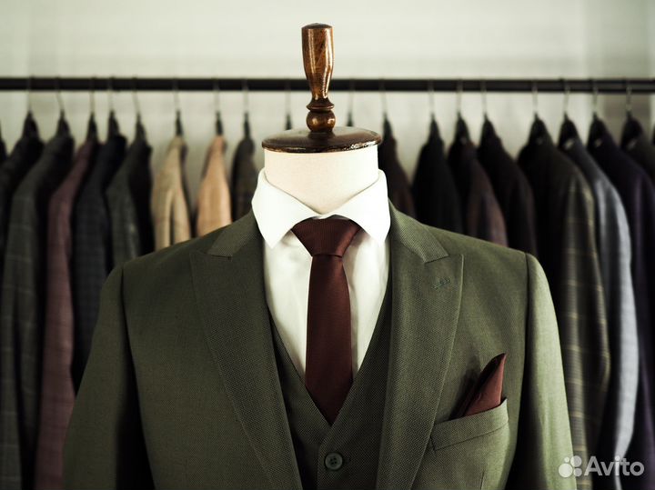 Костюм мужской новый