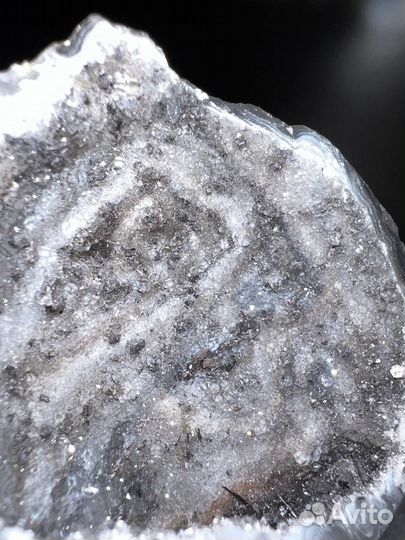 Жеоида Агата с водой.зб520