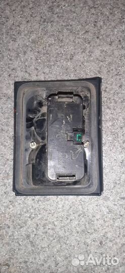 Фонарь задний правый внутренний ваз 2112