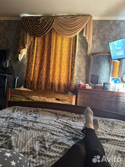 Шторы с ламбрекеном бу