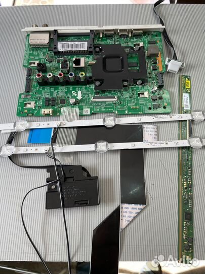 Телевизоры на запчасти