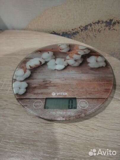 Кухонные весы Vitek