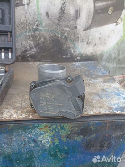 Volkswagen jetta 6 1.4 turbo дросильная заслонка
