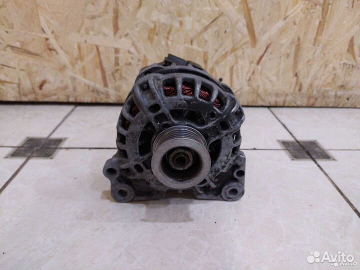 Генератор Skoda Rapid