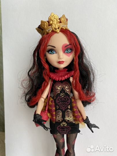 Кукла Ever After High Лиззи Хартс