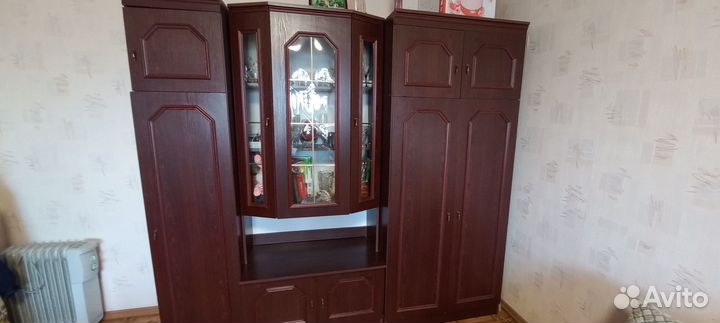 Стенка в гостиную бу