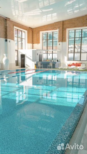 Тренер по плаванию