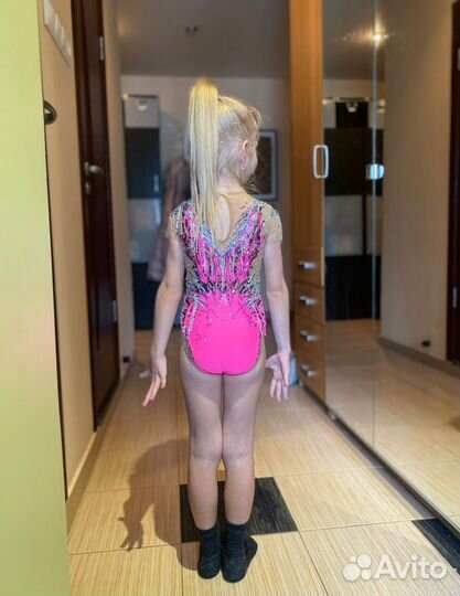 Продам гимнастический купальник