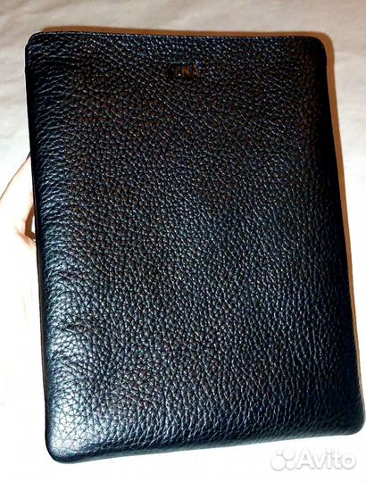 Чехол Sena Ultraslim для планшета iPad 2 (Турция)