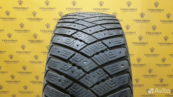 Goodyear Ultragrip Ice Arctic 205/55 R16
