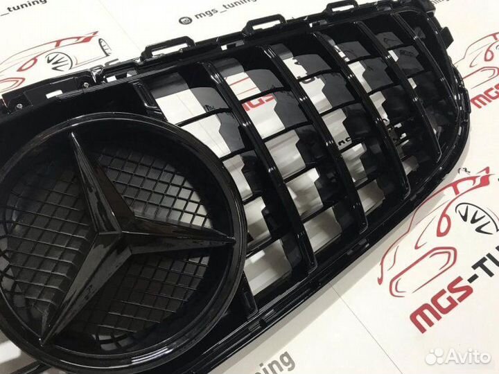 Решетка Mercedes C63AMG W205 GT style all black