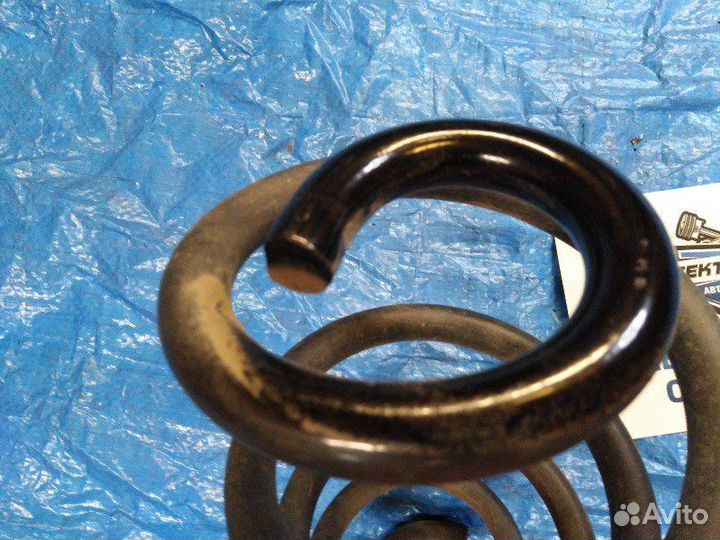 Пружина задняя Nissan X-Trail T31 Qashqai J10