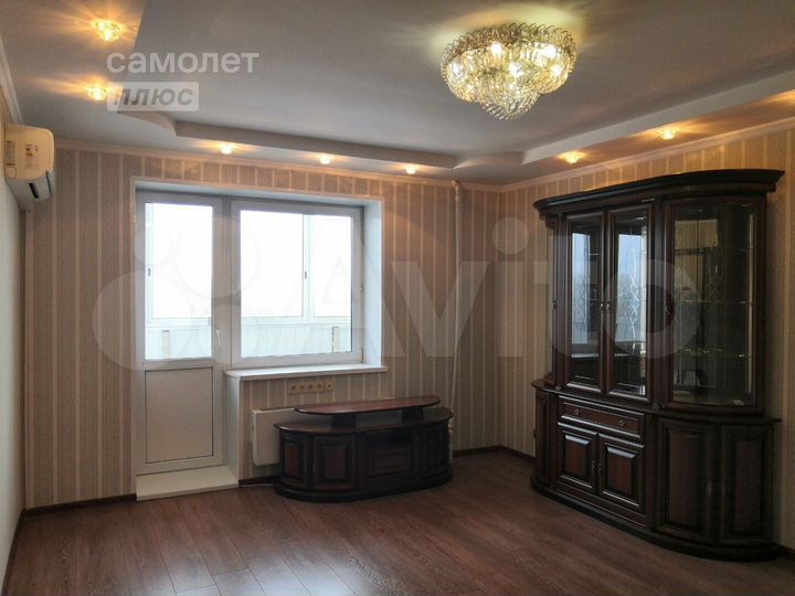 3-к. квартира, 84 м², 6/16 эт.