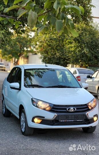 LADA Granta 1.6 МТ, 2021, 42 000 км