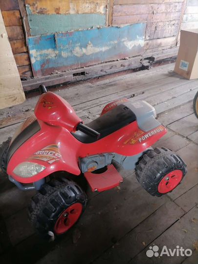 Детский квадроцикл на аккумуляторе