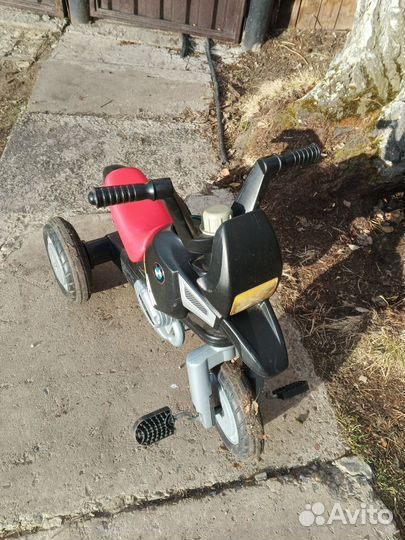 Детский велосипед bmw трехколесный