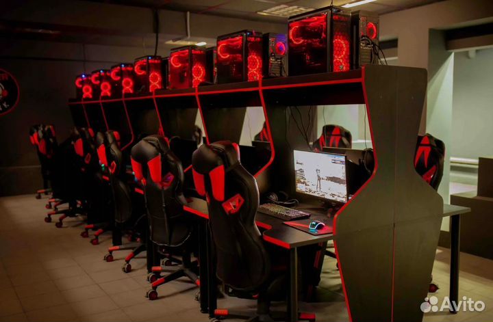 Мебель для Компьютерного Клуба
