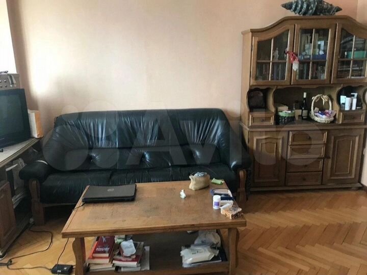 Комната 18 м² в 2-к., 14/18 эт.