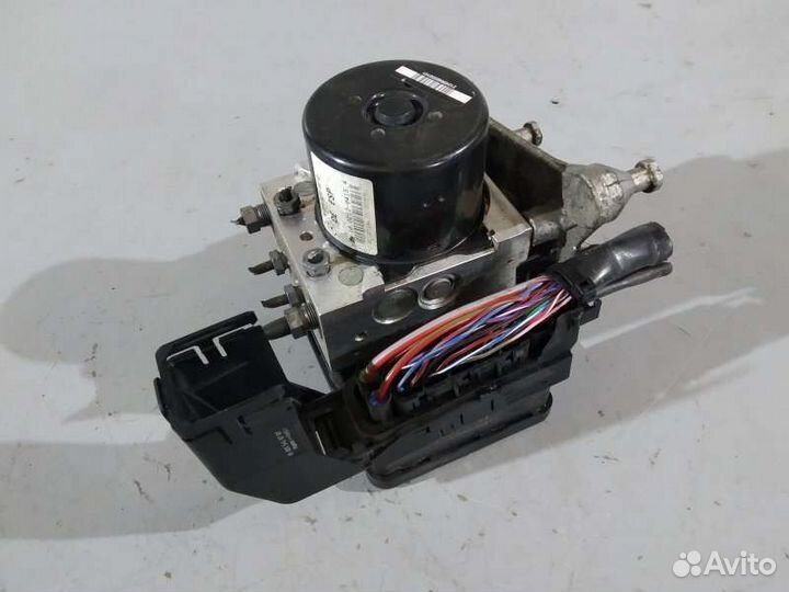 Блок abs Mercedes C-Class W204