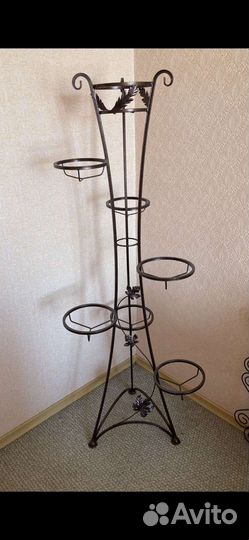 Подставка для цветов