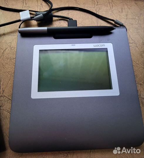 Планшет для подписи Wacom STU-430