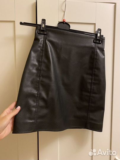 Юбка кожаная HM