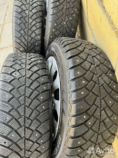 Bfgoodrich G-Force Stud 195/55 R15 82T