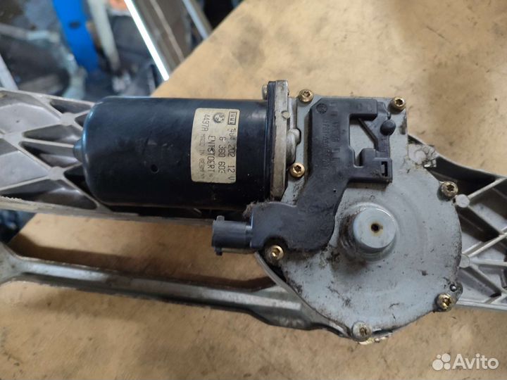 Трапеция дворников с мотором на BMW E39