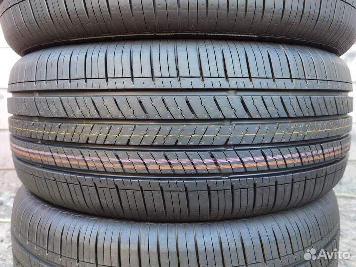 Nexen N'Priz 4S 215/55 R17 94V
