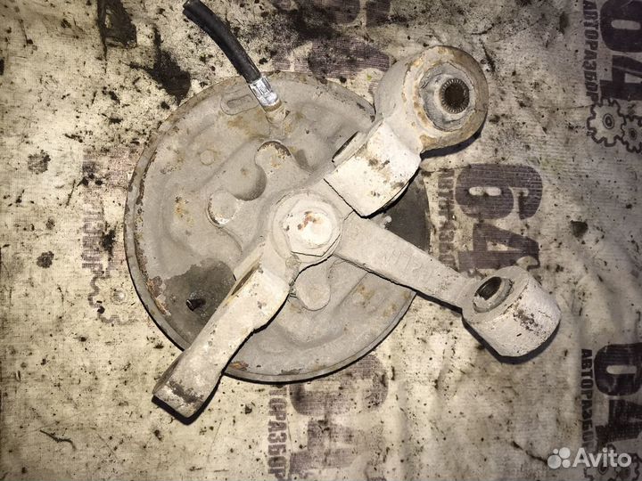 Цапфы задние для Hyudai Accent 1