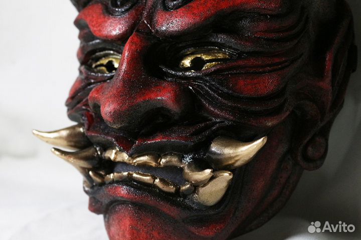 Японская театральная маска Хання