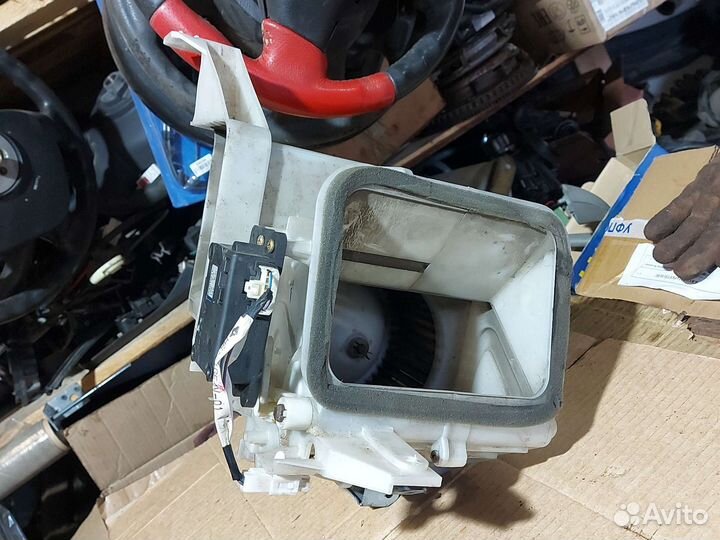 Моторчик печки для mazda 626 GF