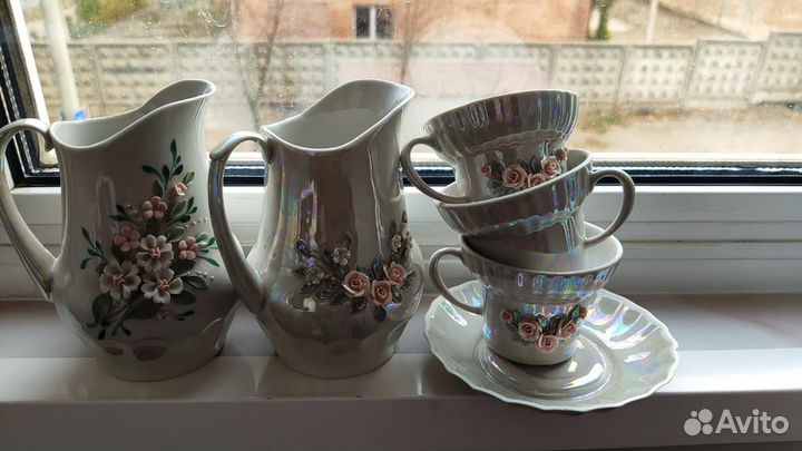 Фарфор много разного