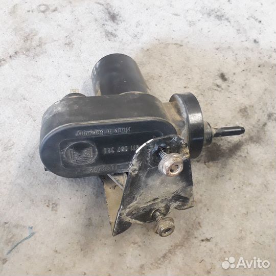 Насос вакуумный(моторчик) круиза Ауди А6С5