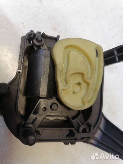 Моторчик заслонки печки Фольксваген поло