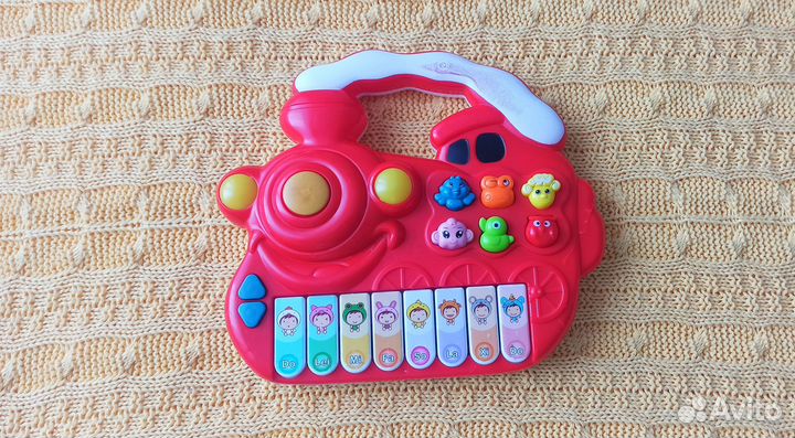 Музыкальная игрушка для детей б/у